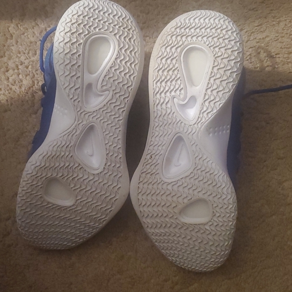 Nike Zoom Hyperdunk - Picture 4 of 6